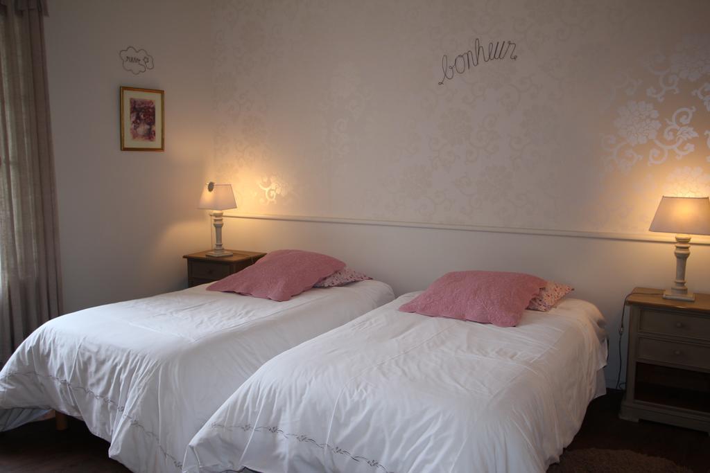 Chambre D'Hotes De L'Abricotier Saint-Macaire Rom bilde